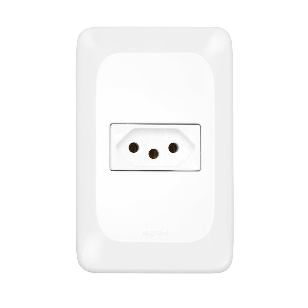 Tomada Pial Pop 2P + T 10A com Placa 4X2